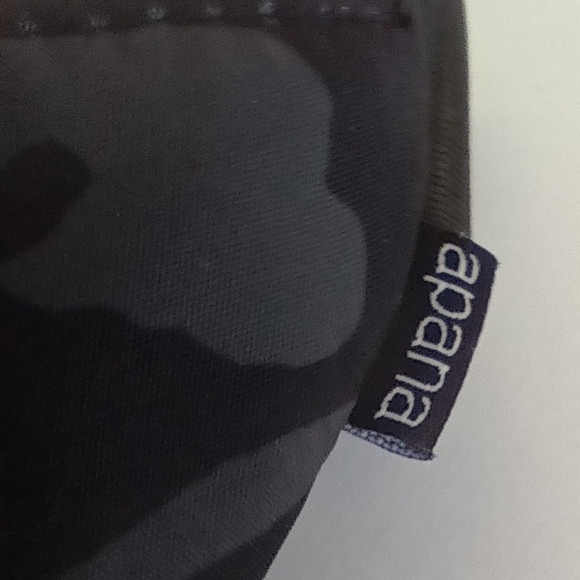 Apana Cross Body Fanny Pack - Picture 3 of 5